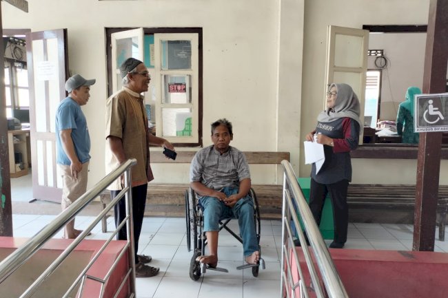 PELAYANAN E KTP MASYARAKAT DISABILITAS DI KECAMATAN BAYAT