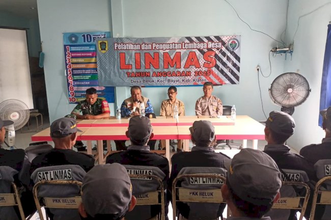 Pelatihan dan Penguatan Lembaga Desa (Linmas) di Desa Beluk Kecamatan Bayat