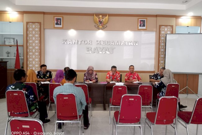 Rapat Koordinasi Internal Karyawan / Karyawati Kecamatan Bayat