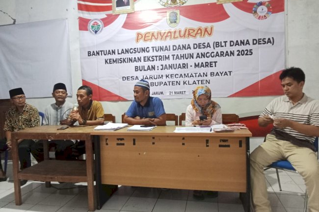 Kegiatan Monitoring penyaluran BLT di desa jarum kecamatan Bayat