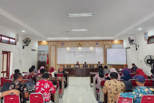 Sosialisasi dan Input Aplikasi Jaga Desa dari Kejaksaan Negeri Klaten