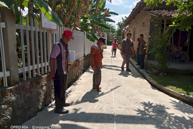 Monitoring dan Evaluasi Pelaksanaan Kegiatan Bantuan Keuangan Kabupaten Tahun Anggaran 2025 di Desa Talang