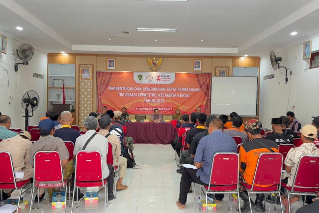 Pembentukan dan Pengukuhan Serta Pembekalan Tim Reaksi Cepat (TRC) Kecamatan Bayat Tahun 2025
