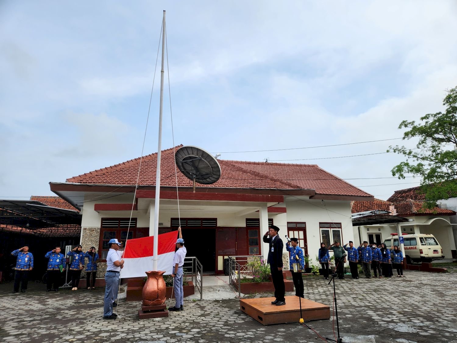 Upacara Memperingati Hari Pahlawan 10 November 2024