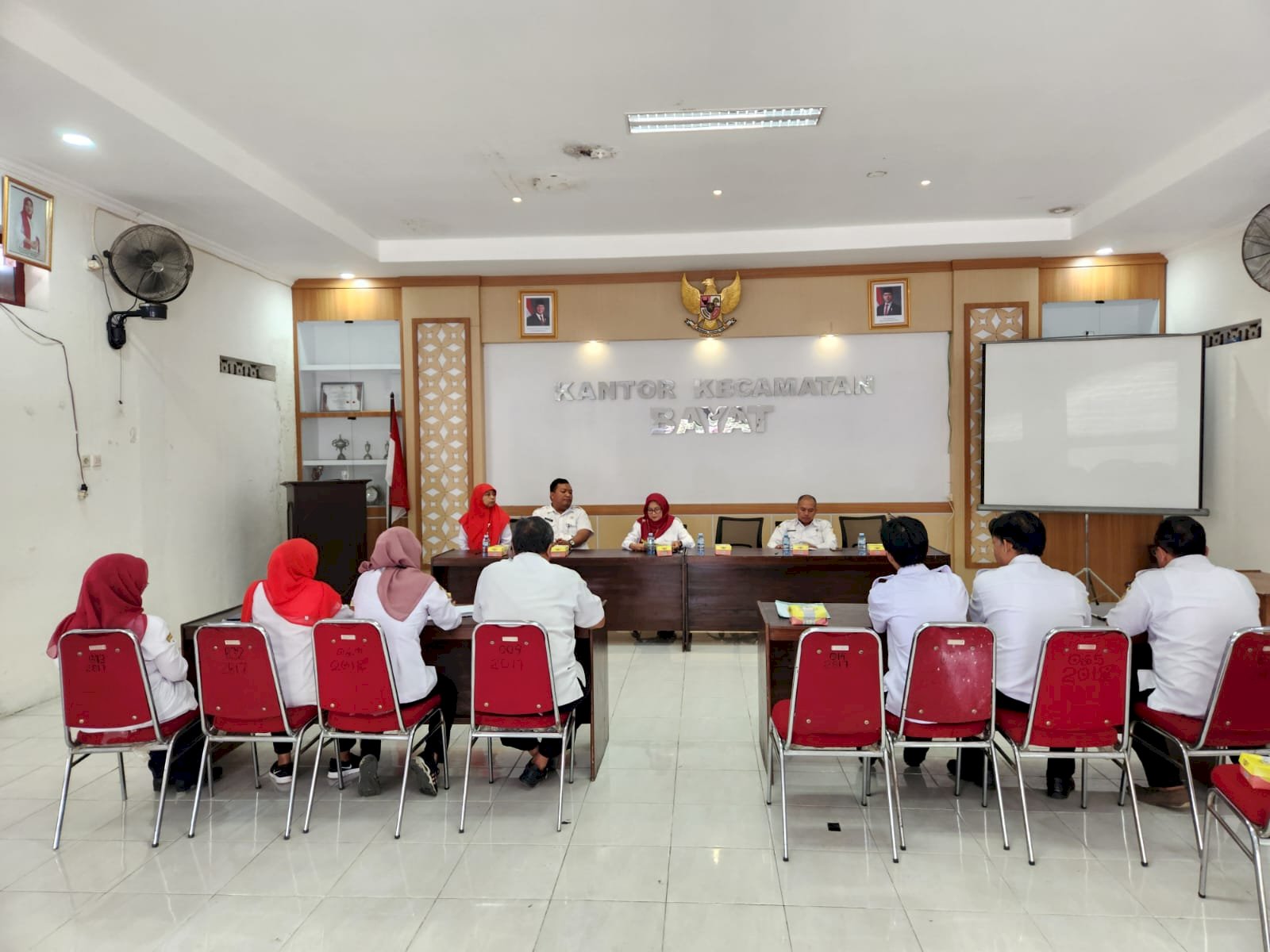 Pengawasan Kearsipan Kecamatan Bayat