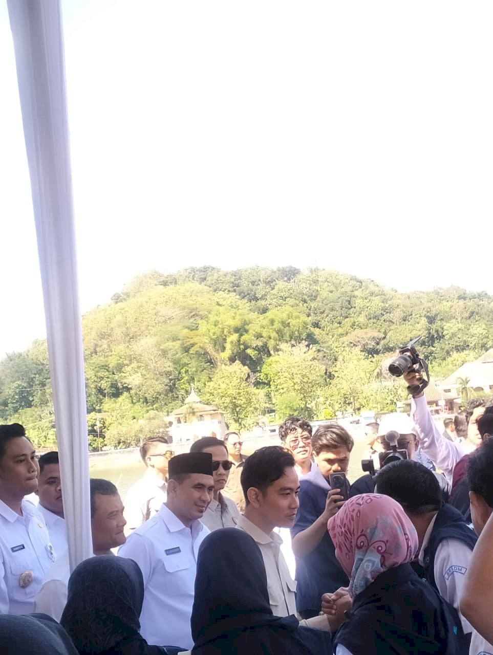 Wapres Gibran Mengadakan Kunjungan Ke Rowo Jombor : Tebar 50 Ribu Benih Ikan di Rowo Jombor