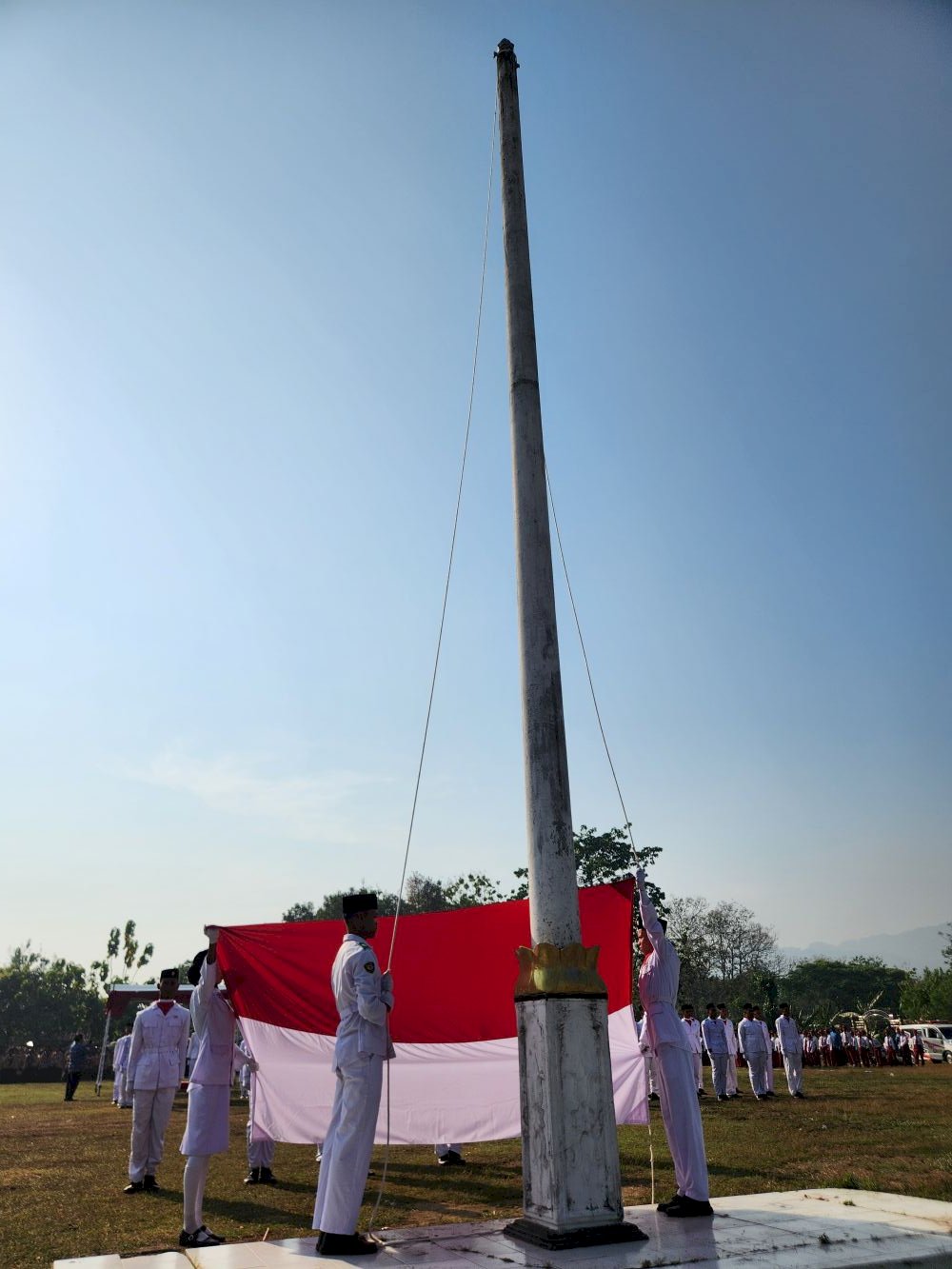 Kecamatan Bayat Gelar Upacara HUT ke-80 Republik Indonesia Tahun 2025 di Lapangan Lemah Miring Paseban Bayat