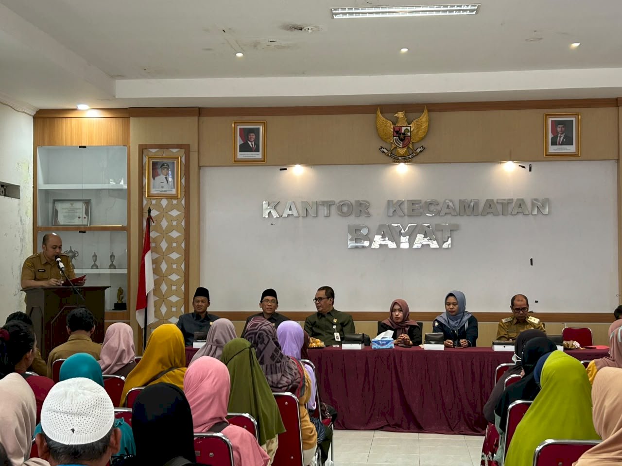 TPAKD Kabupaten Klaten Gelar Edukasi Keuangan dan Sosialisasi Subsidi Bunga bagi Pedagang Terdampak Kebakaran Pasar Sidoharjo